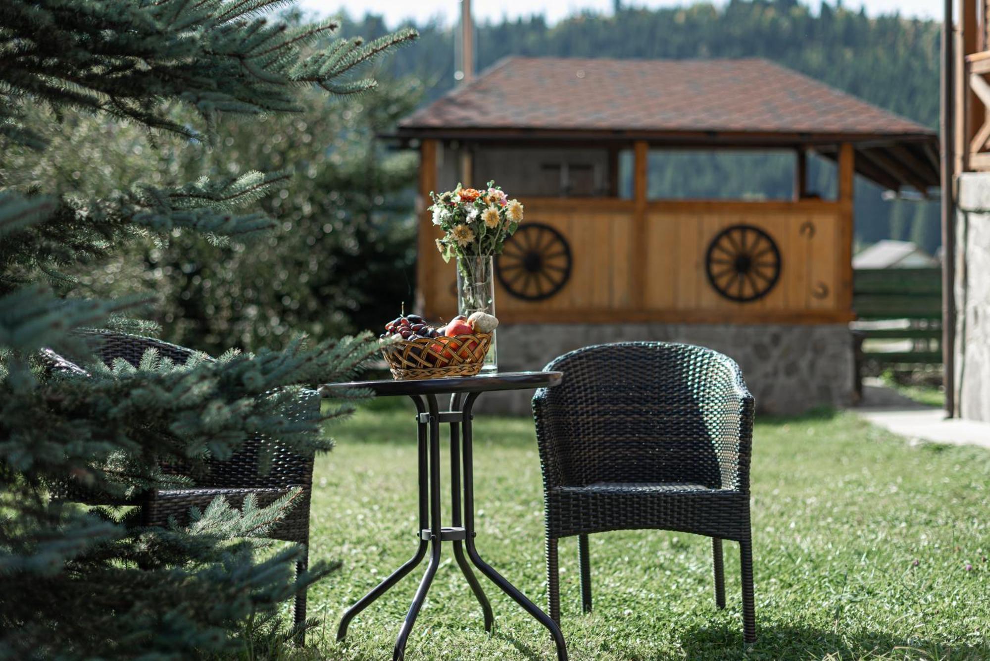 Aura Karpat Hotel Bukovel Luaran gambar