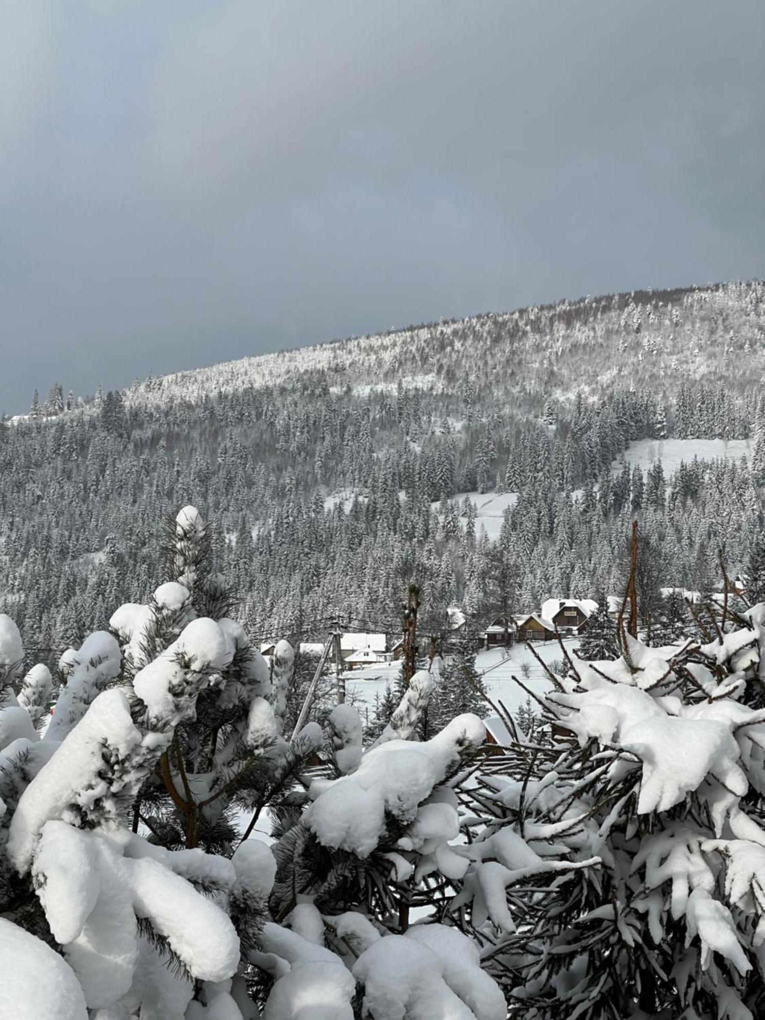 Aura Karpat Hotel Bukovel Luaran gambar